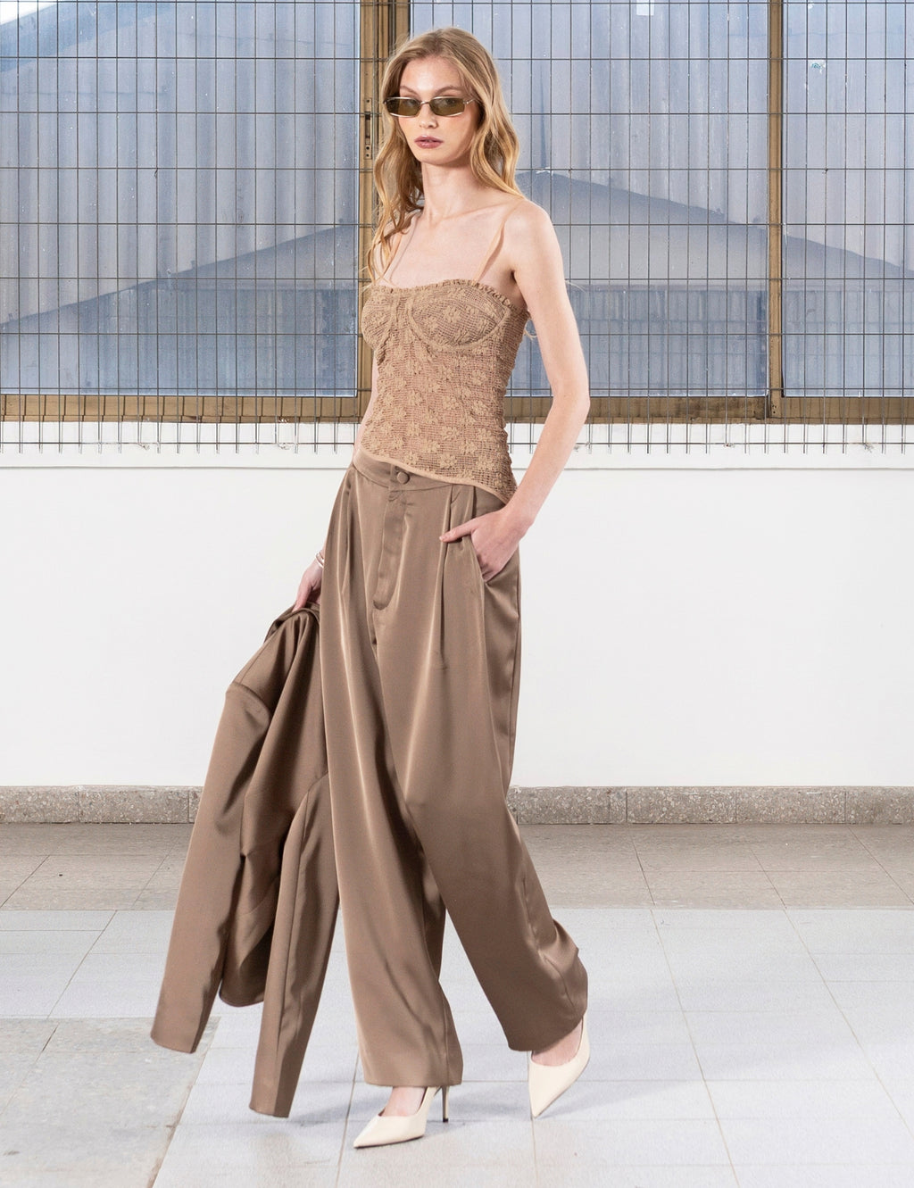 Pantalón Raso Celine Taupe