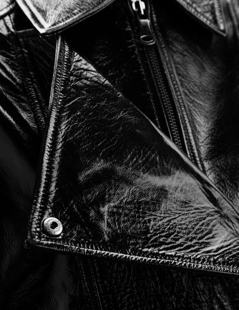 Chaqueta Santos Charol Negro