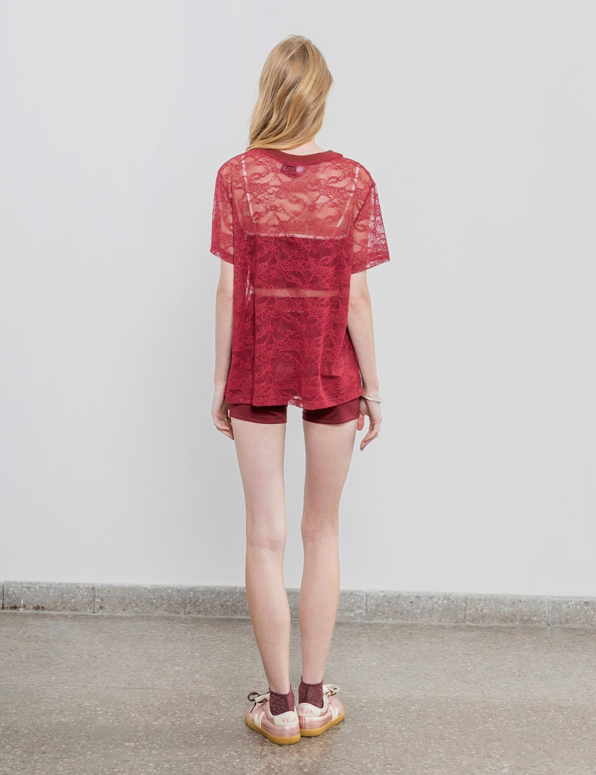 Polera Rose Oversize Encaje Burdeo