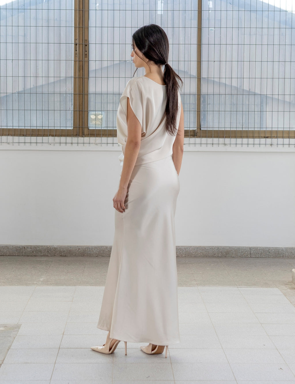 Vestido Raso Fluir Hueso