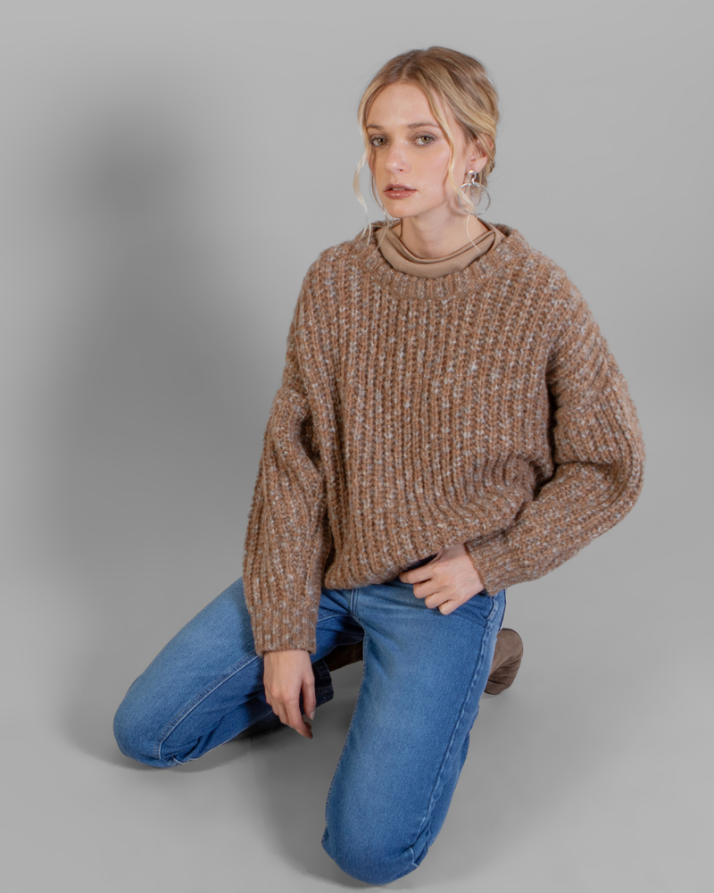 <tc>Andino Sweater Camel Jaspe&nbsp;</tc>