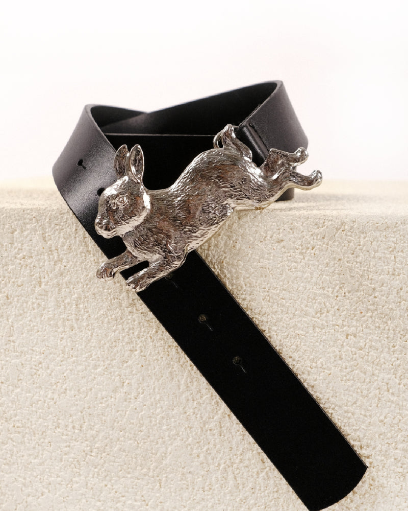 Cinturón cuero Conejo plata