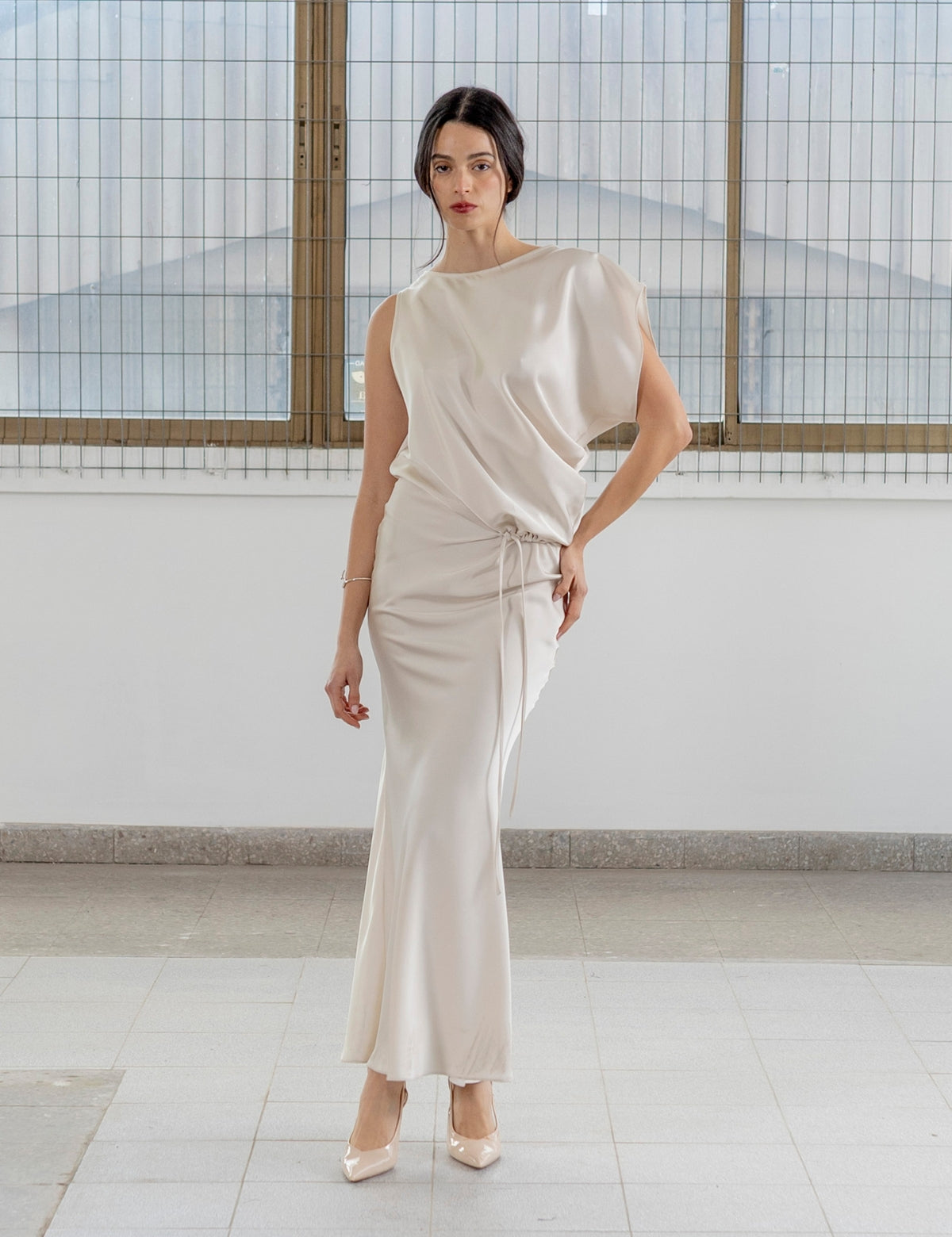 Vestido Raso Fluir Hueso