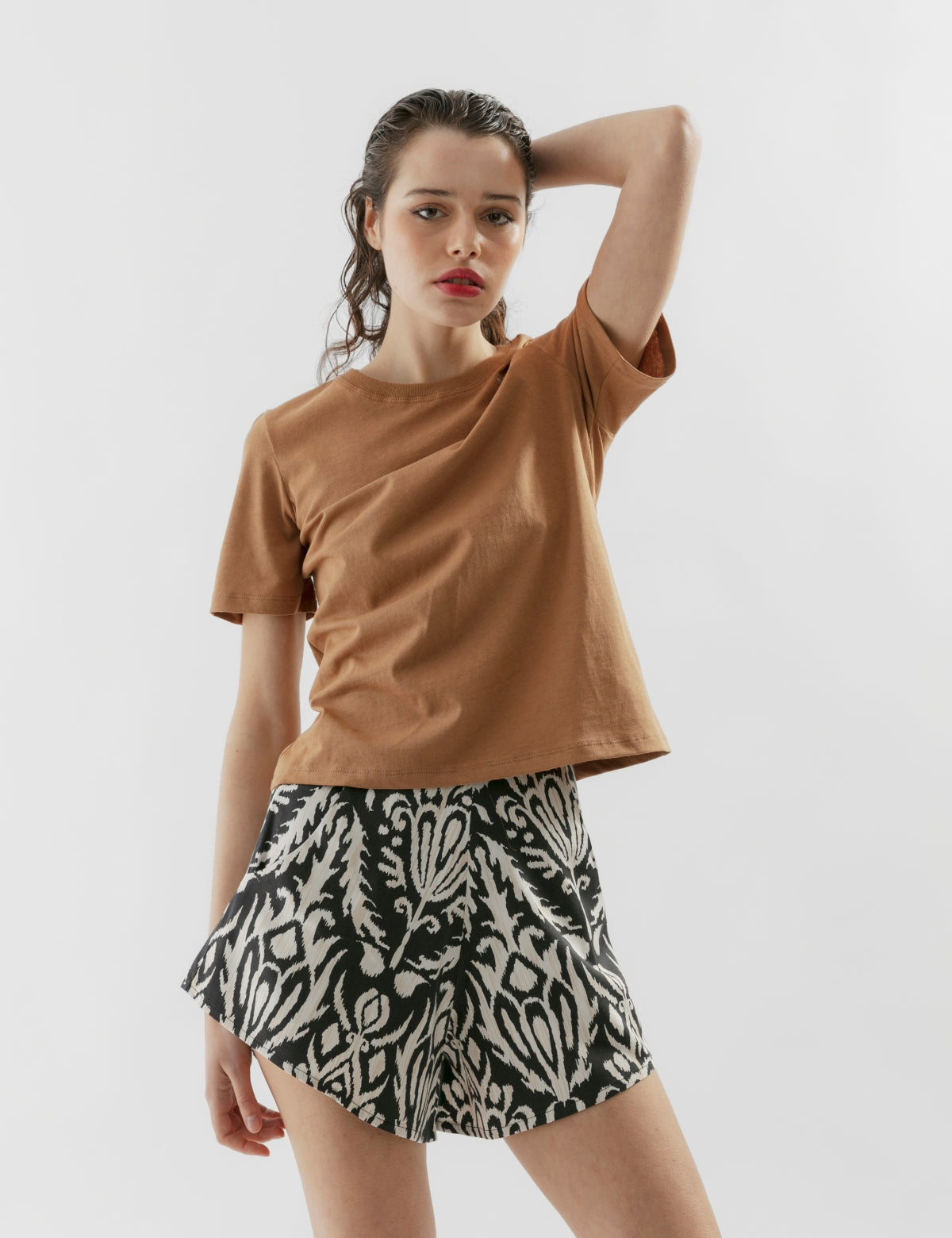 Polera jersey Kate camel