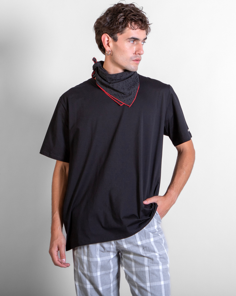 Polera Javier Oversize Negra