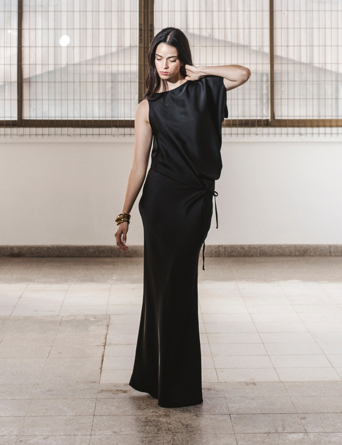 Vestido Raso Fluir Negro
