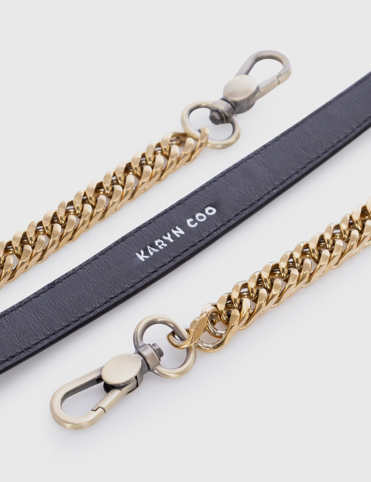 Cadena accesorio Rocket Negro Oro