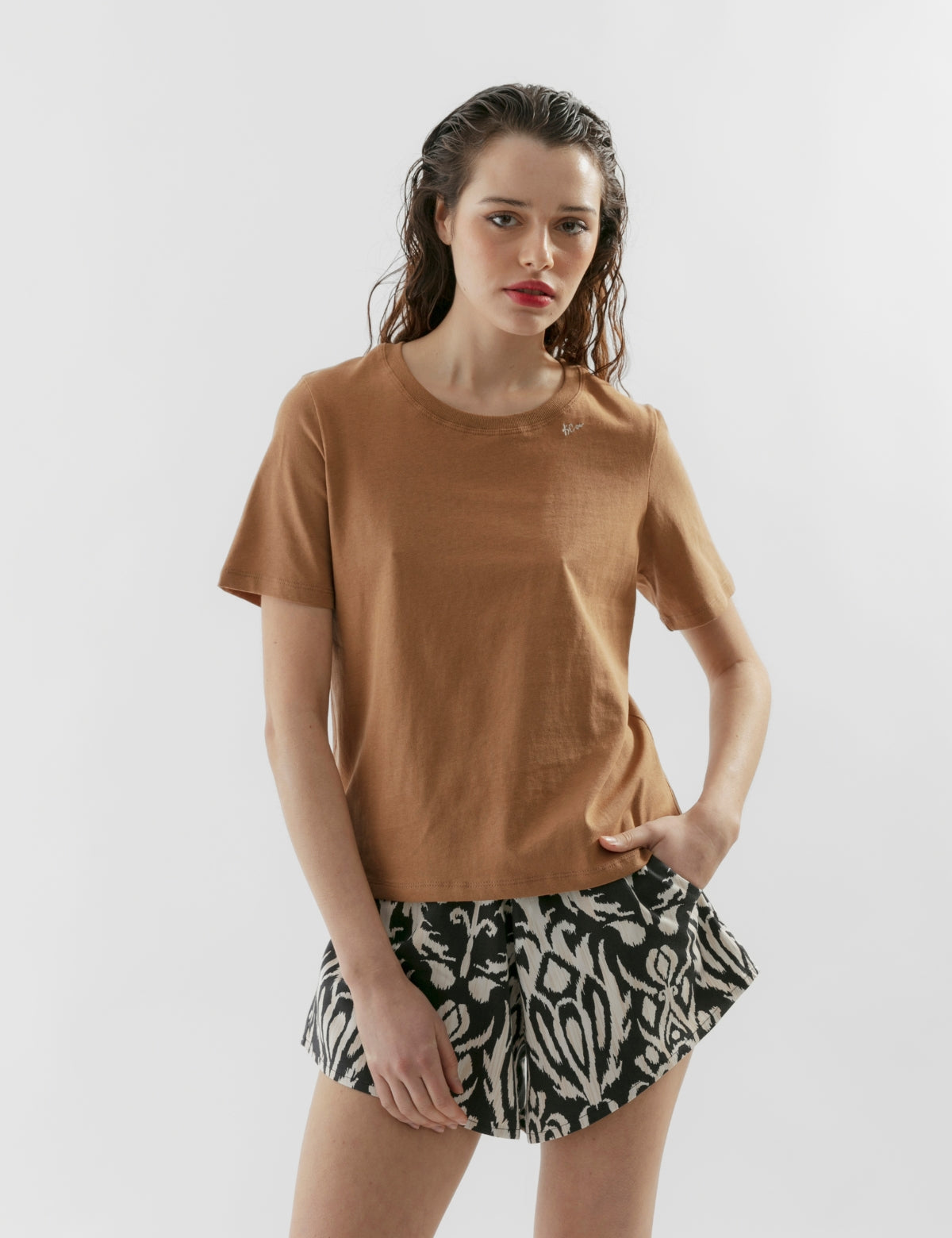 Polera jersey Kate camel