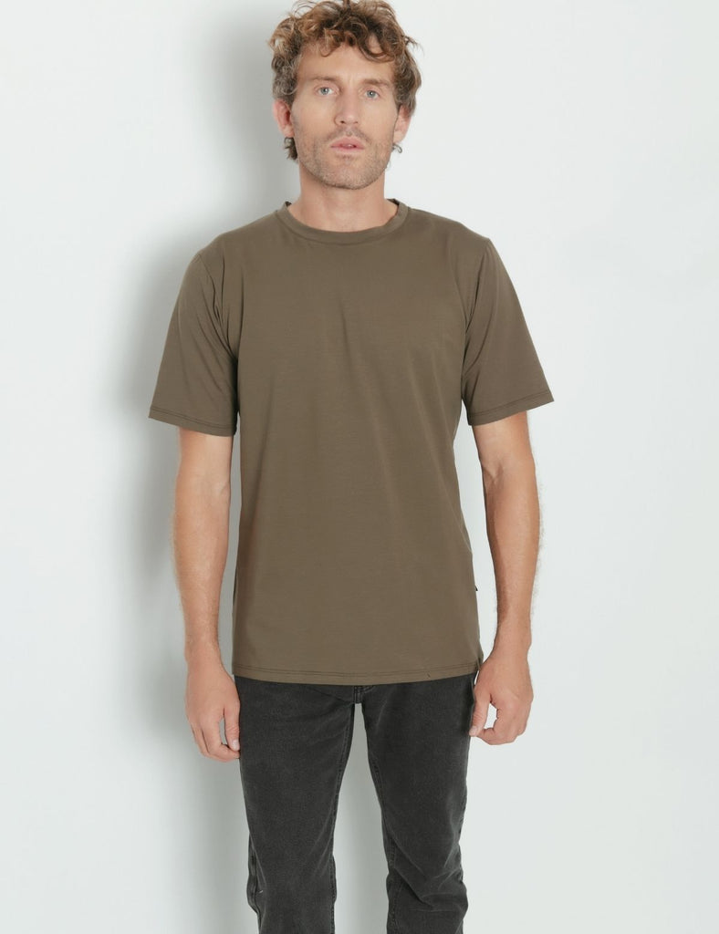 Polera algodón Bailey militar