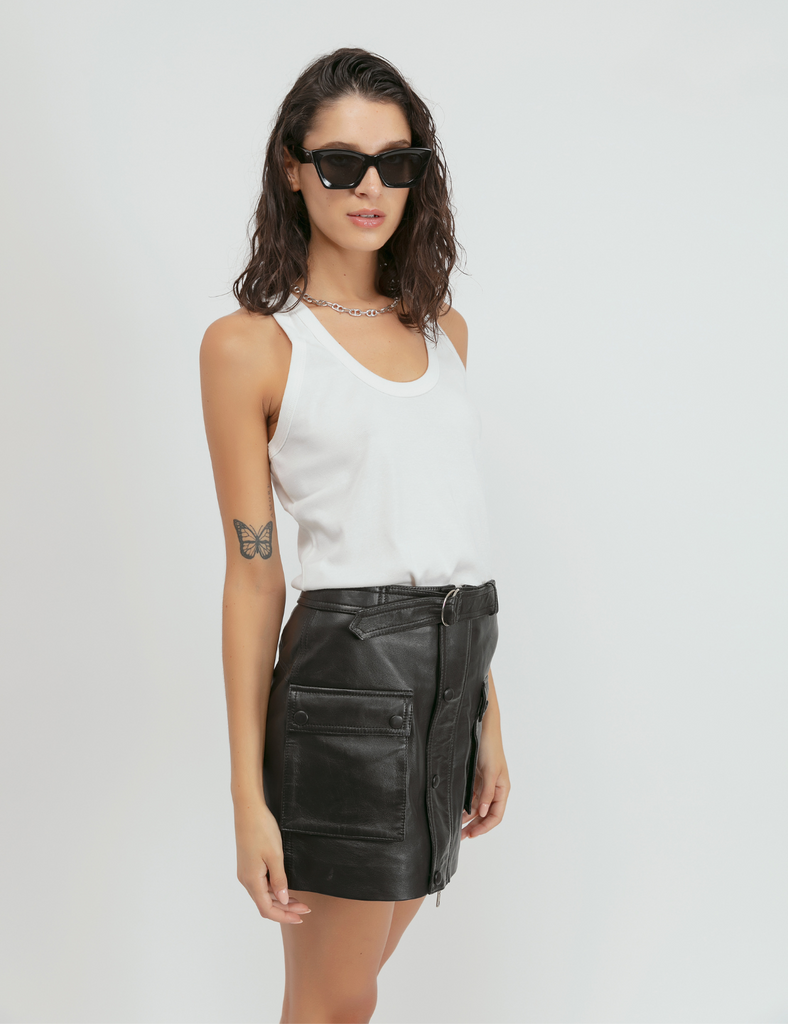 Mini falda cuero Pockets negro