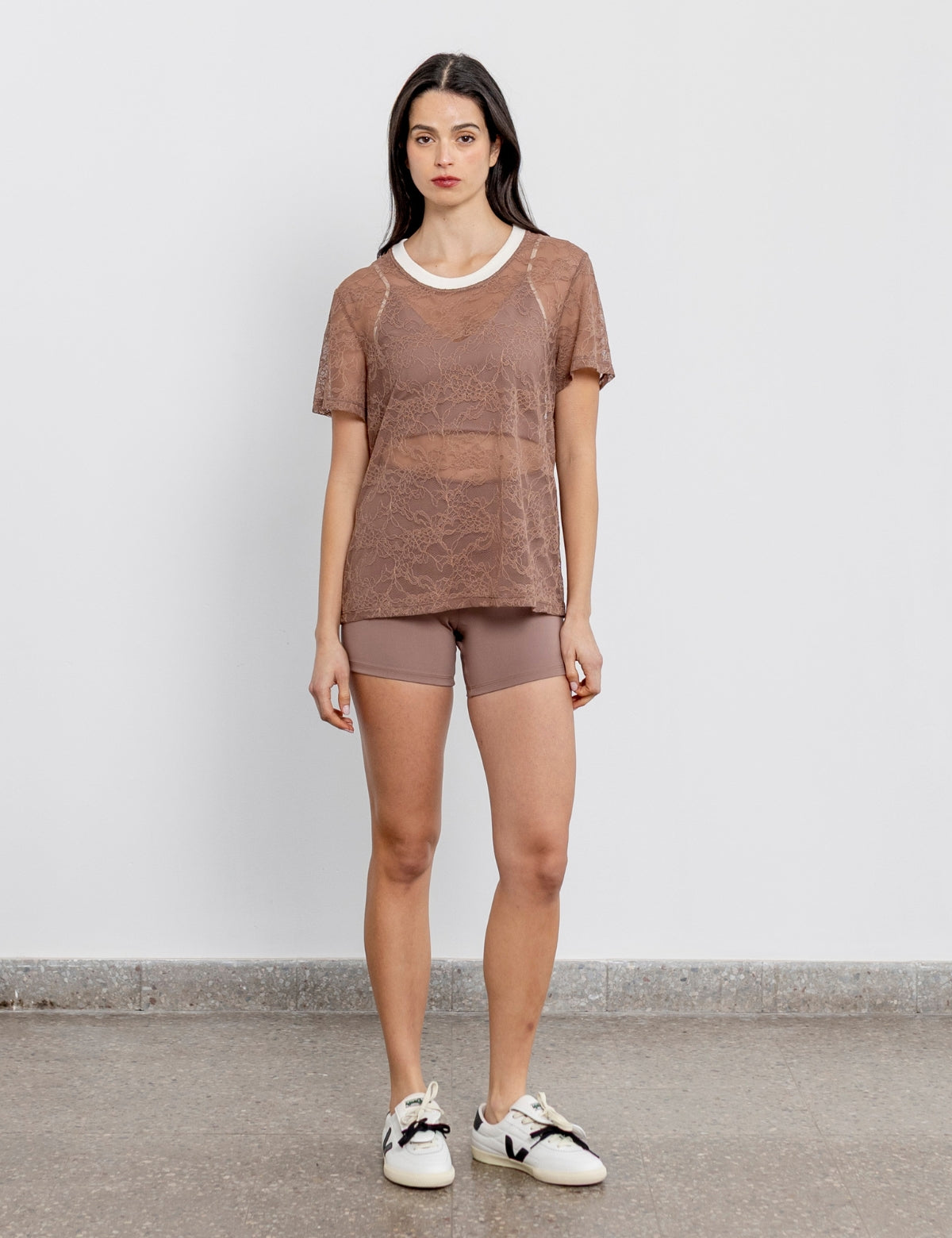 Polera Rose Oversize Encaje Mocca