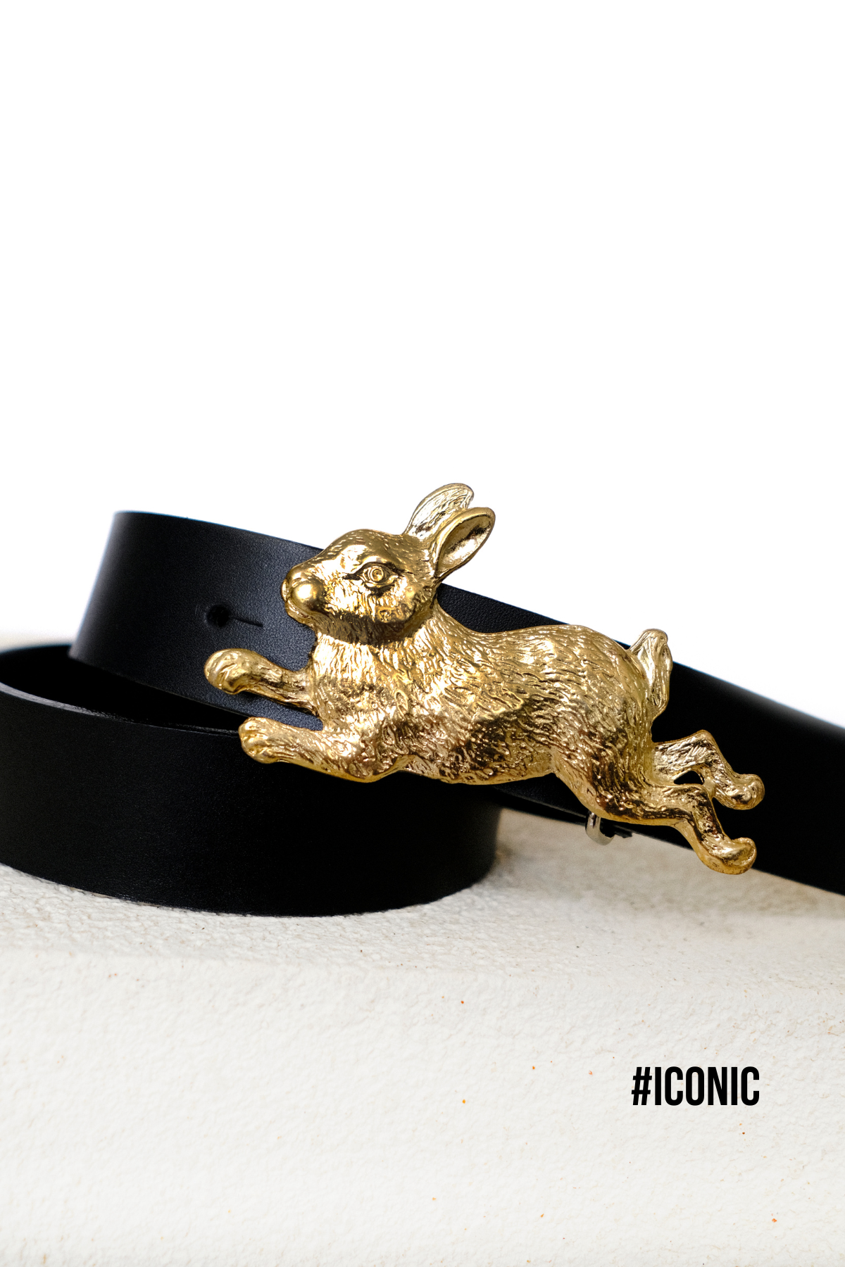 Cinturón cuero Conejo oro