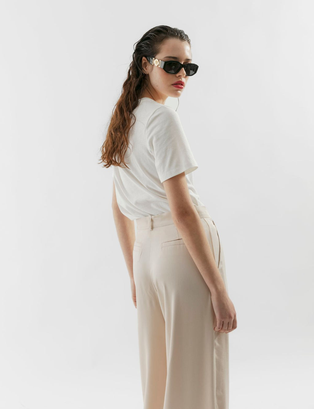 Pantalón viscosa Bardot beige