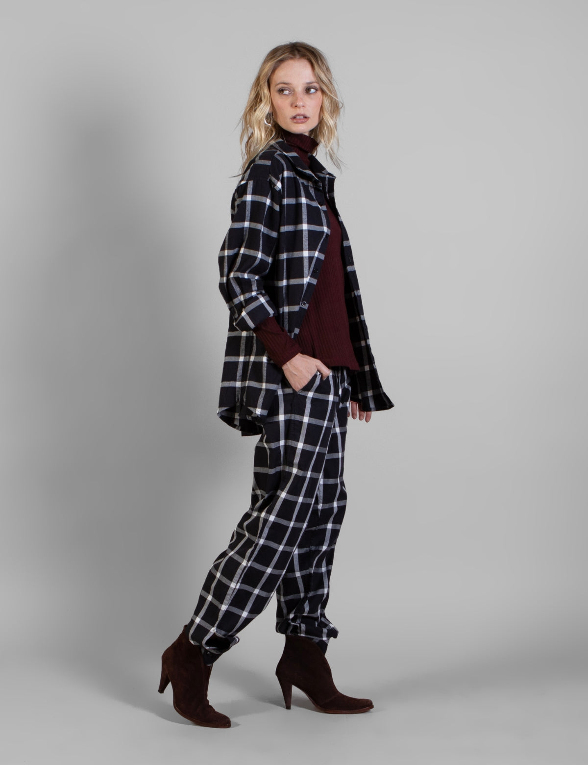 Pantalon Escocés Pampa Negro
