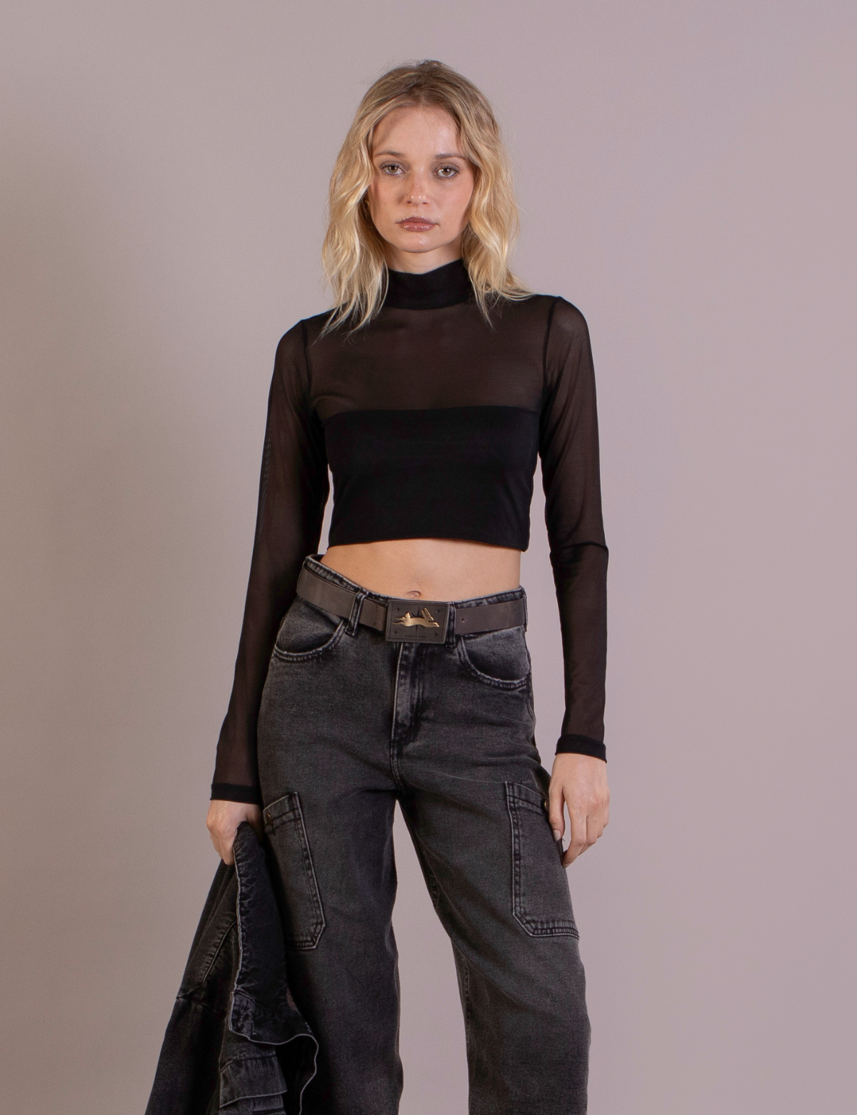 Polera Beatle Crop Maya Negro