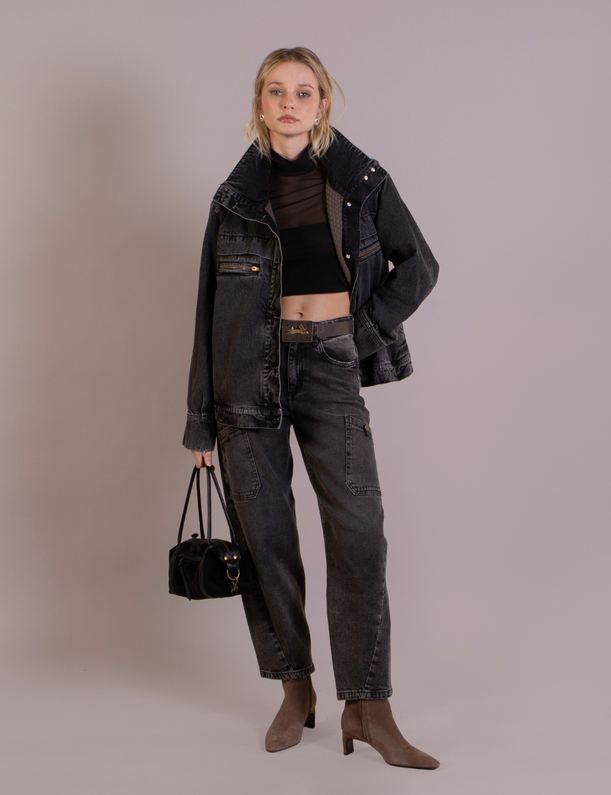 Polera Beatle Crop Maya Negro