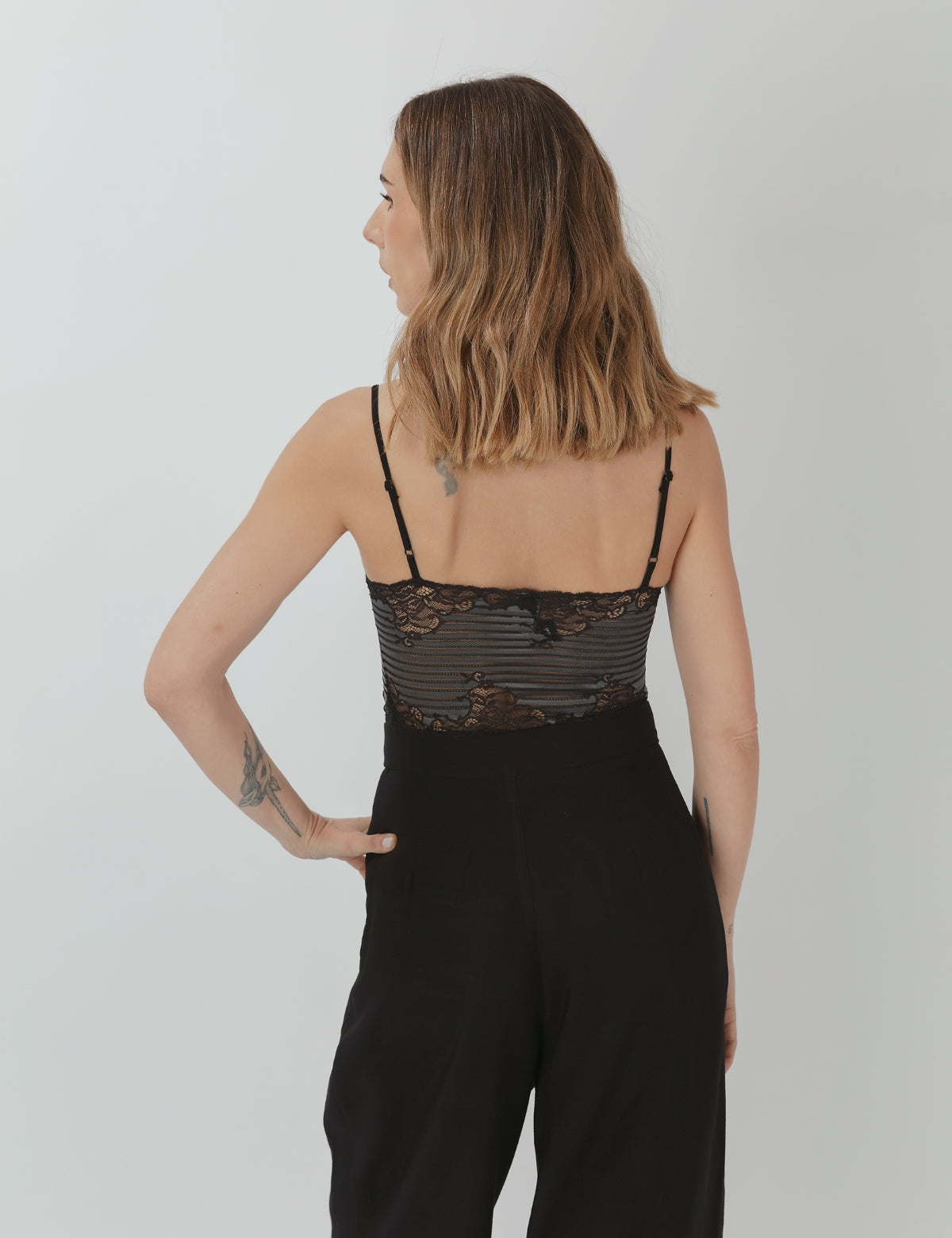 Peto Encaje Auris Acero