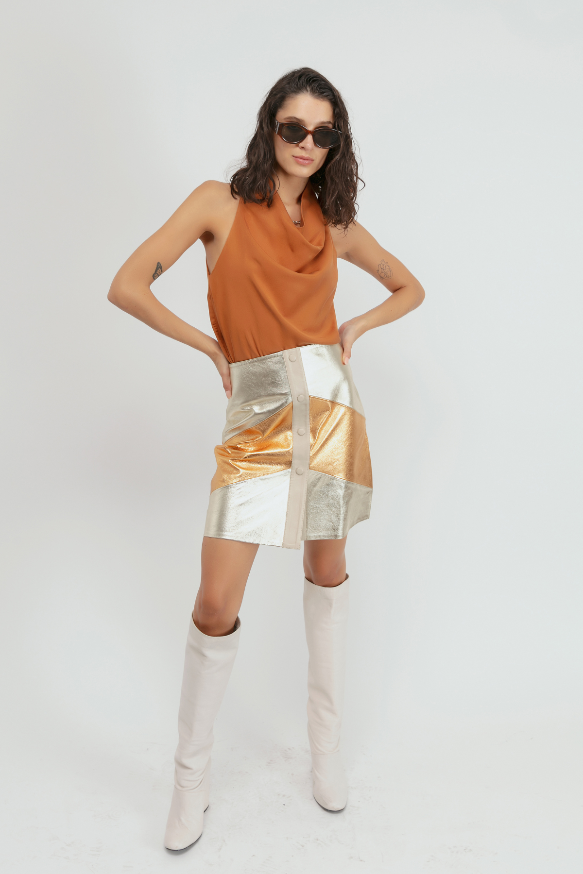 Mini falda Nora metal beige
