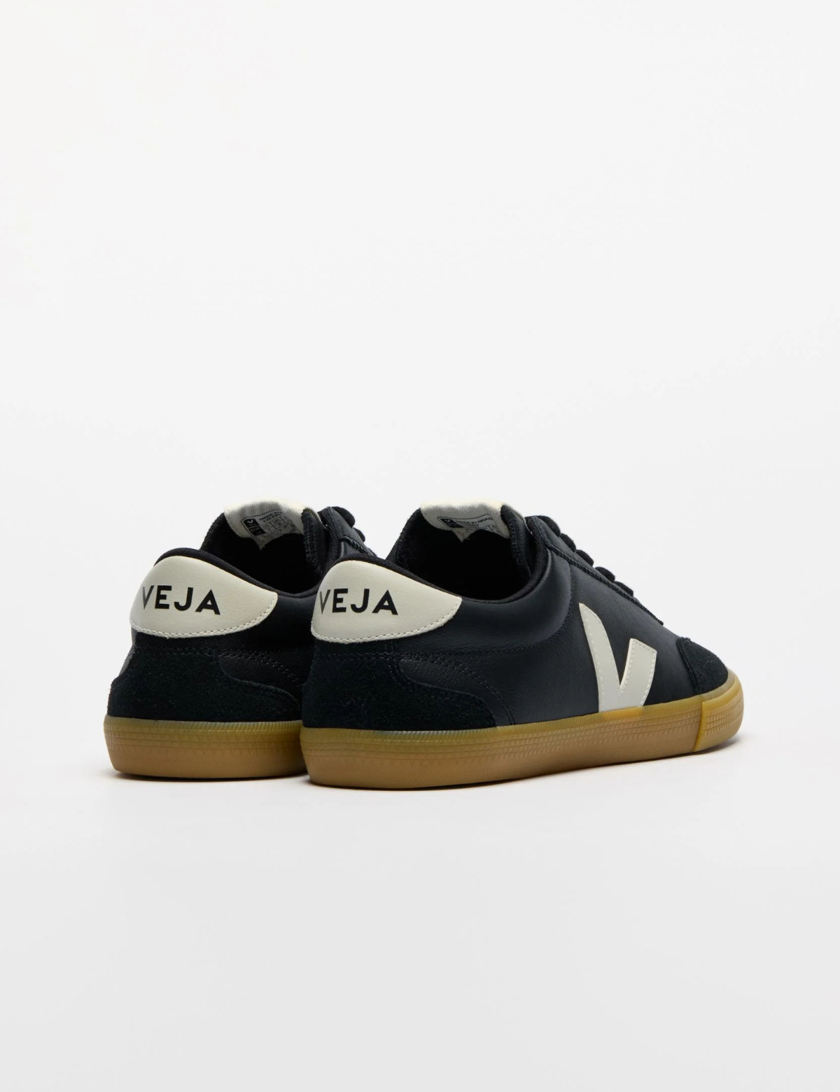 Zapatillas Veja Volley O.T. Leather Black Pierre
