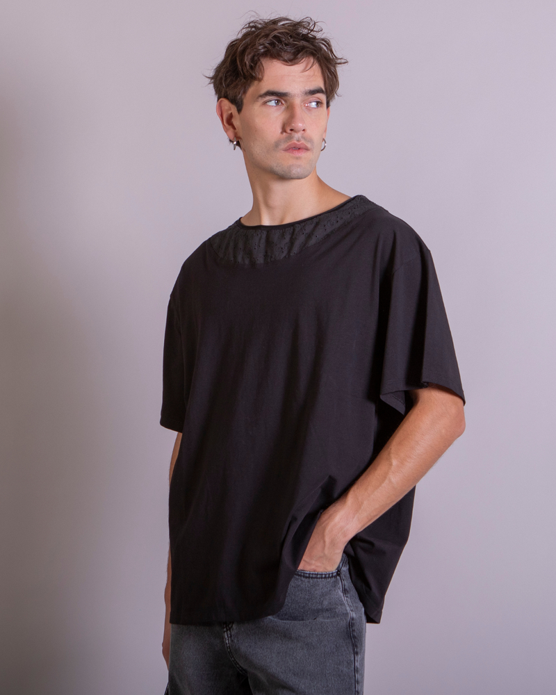 Polera Raíz Lenny Negra