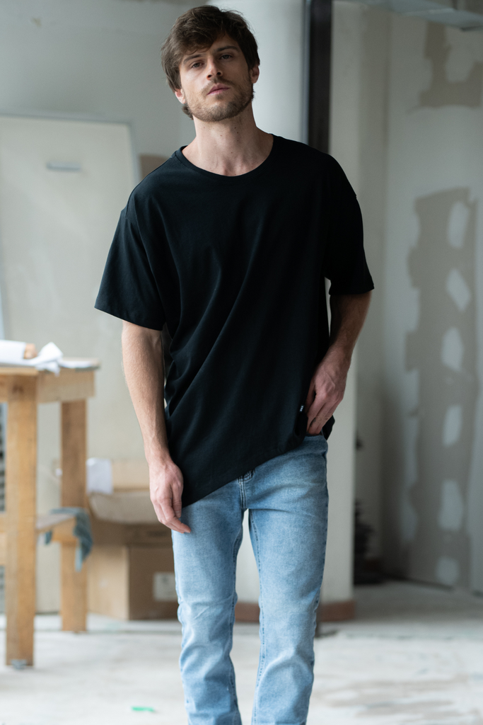 Polera irregular Norton negro