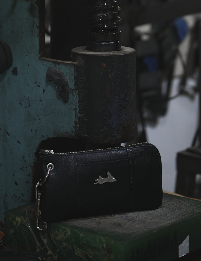 Porta documentos Betty Negro Limited Edition