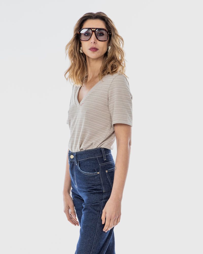 Polera viscosa Kate rayas beige