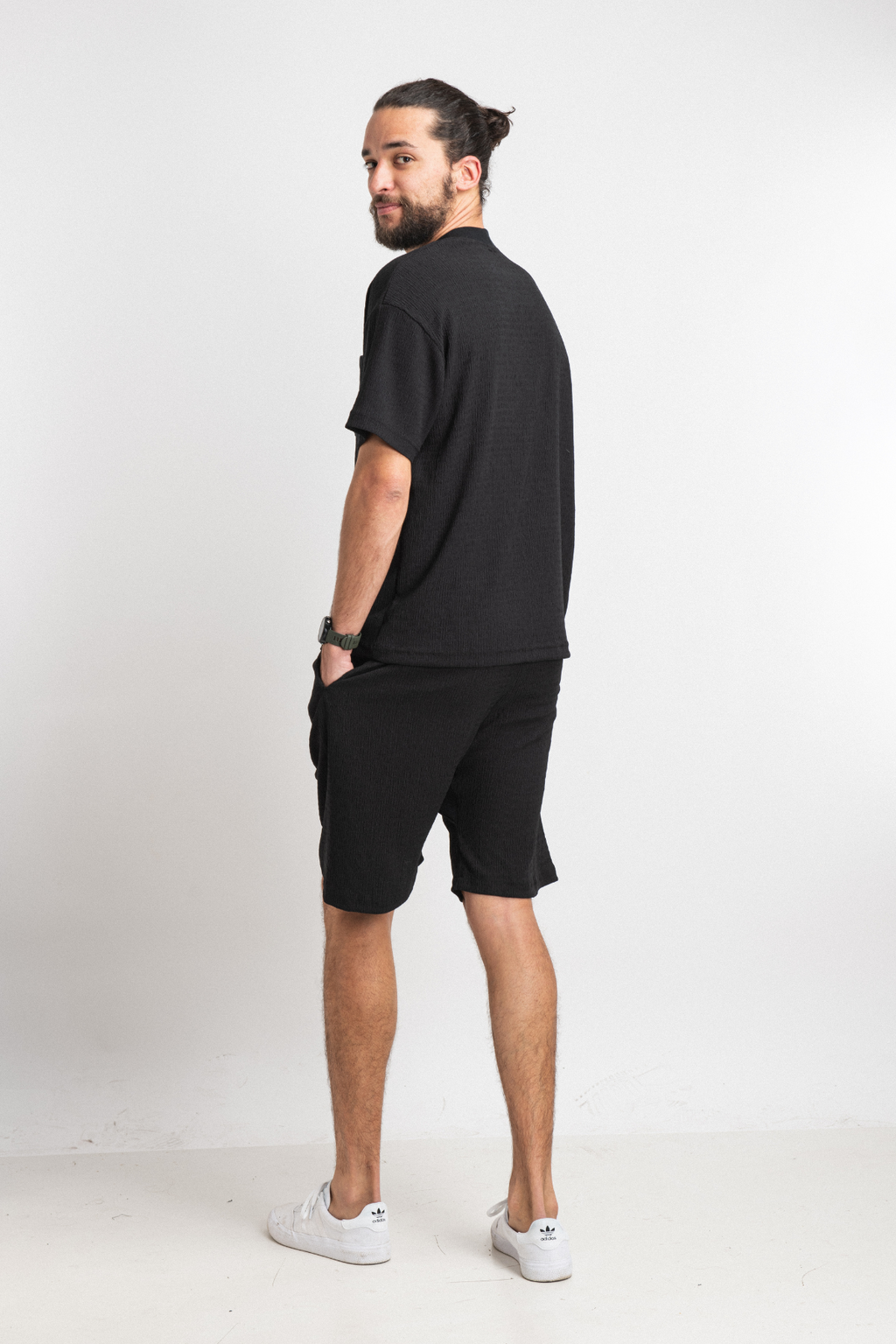 Short textura Truan