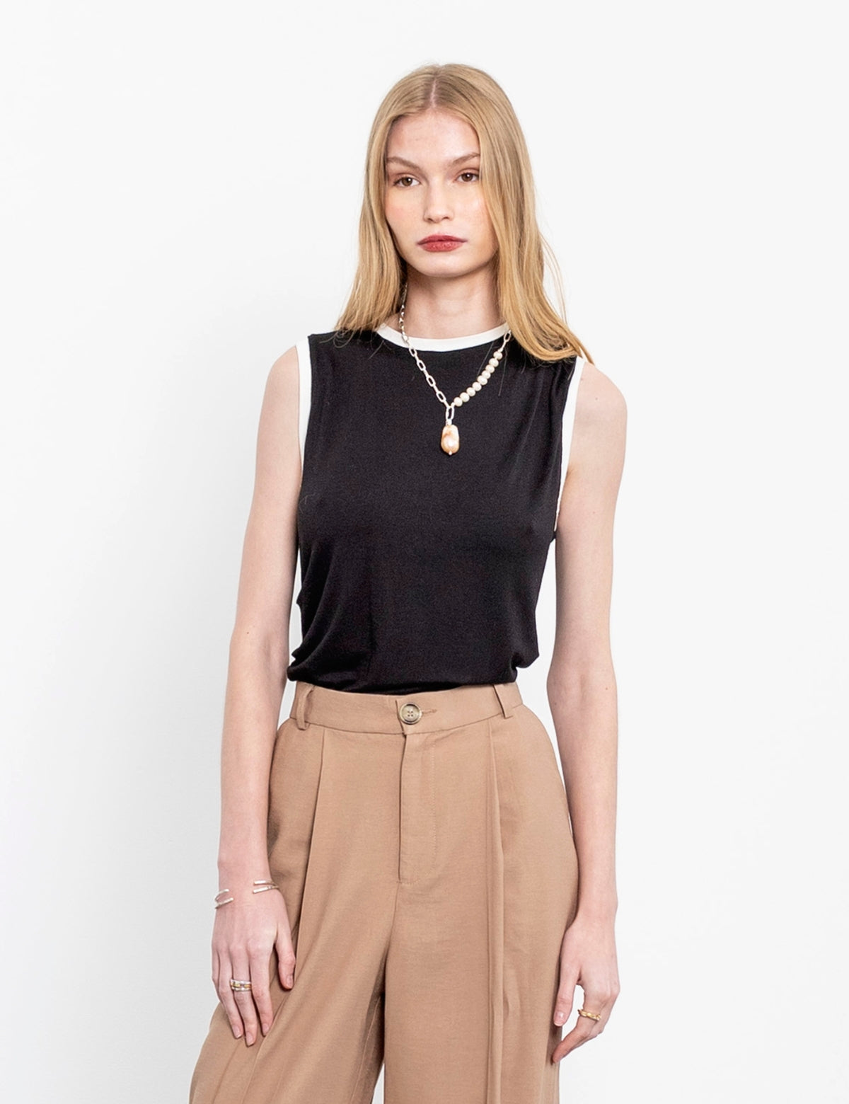 Polera Noe Negro